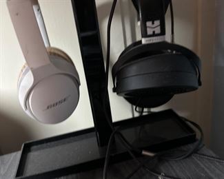 Bose noise cancelling headphones