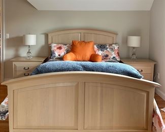 Tuscany Design by Mascheroni Shermag Queen Bed