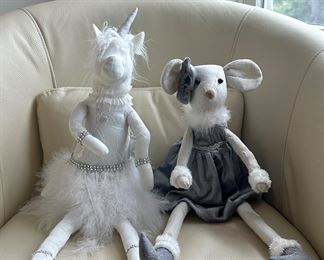 Elusive Unicorn & Plush Mouse Stuffed Animal