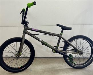 BMX Odyssey Haro 400 2 Bike
