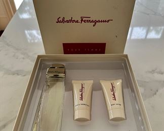 Salvatore Ferragamo Pour Femme Set