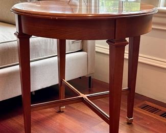 Harden Furniture Round Side Table