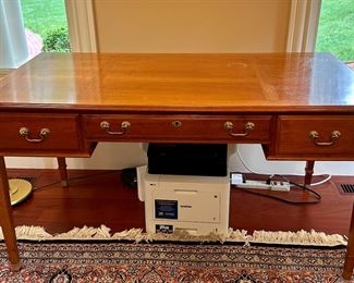 Statton Trutype Americana Desk
