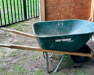 True Temper Wheelbarrow