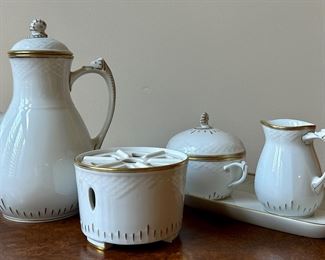 Item 155: B & G (Made in Denmark) Set: $95