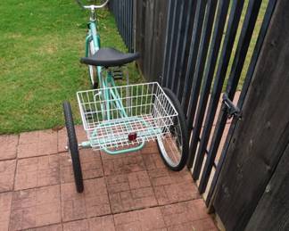 3 wheel bike with basket
