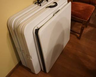 folding tables