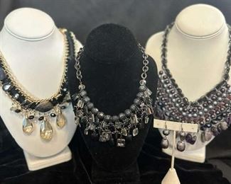 T080 Collared Beaded Costume Necklaces and More