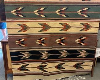 T099 Vintage Navajo Style Handmade Tribal Rug