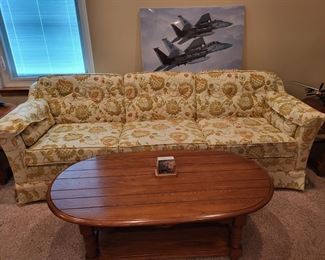 Nice solid wood coffee table & Flexsteel couch
