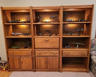 3 piece lighted shelf set (selling individually)