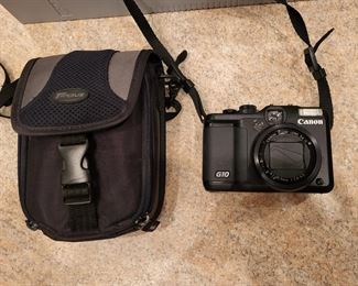 Canon G10 camera