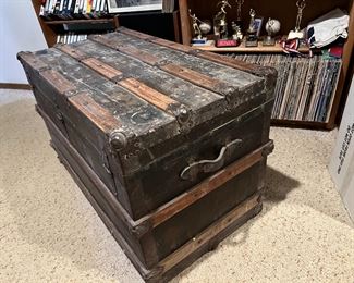 Steamer trunk
