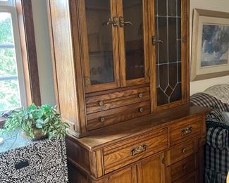 Oak and stained glass Hutch