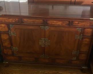 Henredon Asian Chinoiserie Cabinet