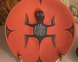 Zuni Pottery Plate