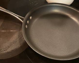 Calphalon 12" Skillet
