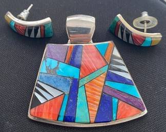 Silver Canyon Collection Pendant and Earrings