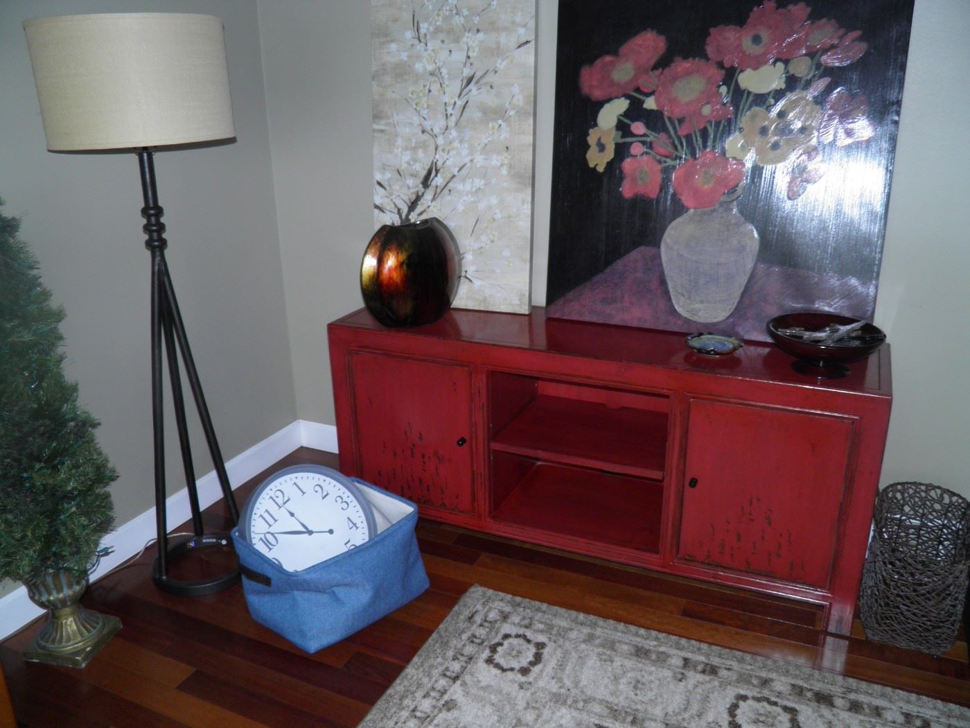 BIG MANISTEE ESTATE SALE in Manistee, MI starts on 6/23/2023