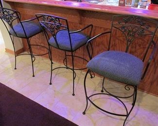 Tempo bar stools