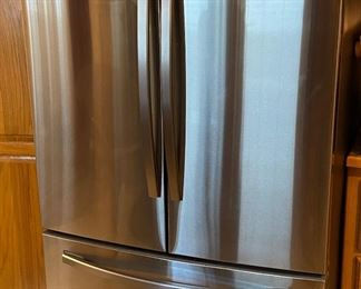 Like New Samsung Refrigerator 