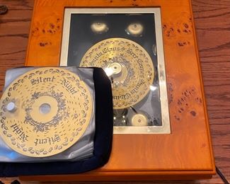 Mr. Christmas Holiday Music Box 