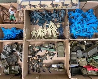 Walter Merton Miniature Horses, Plastic Military Men, Equipment
