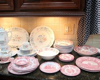 100+ pcs. Villery & Boch Delia