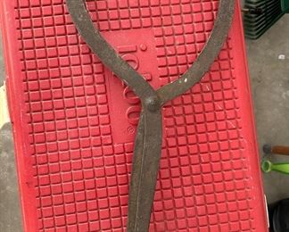 Vintage ice block claw