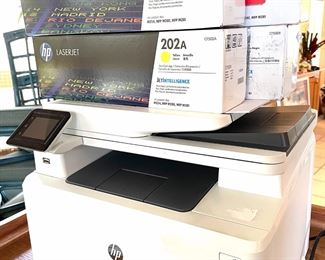 HP laserjet printer and toner cartridges