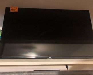 40" TCL TV set