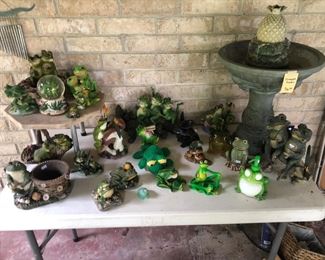Patio frogs!