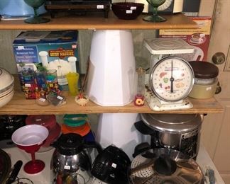 Tons of kitchenware out here!