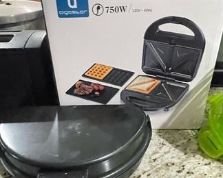 Aigostar Sandwich Maker