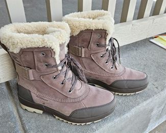 Women's Sorel Fully Fleece Lined Waterproof Winter Boots Size 9.5 - 