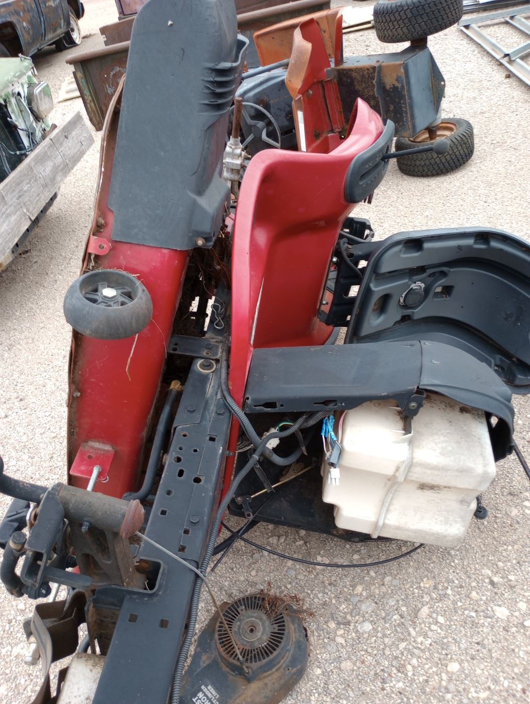 ESTATE FARM AUCTION in Abilene, TX starts on 7/1/2023