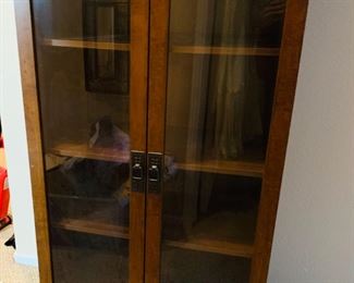 Bookcase / Display Cabinet