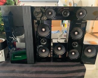 Samsung Surround Sound Speaker Set