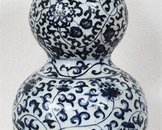 Chinese Blue and White Porcelain Double Gourd Vase