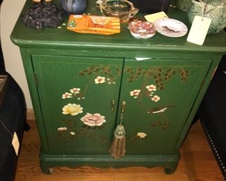 Items Located In The Dining Room