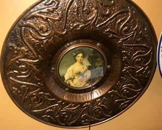 Items Located In The Dining Room