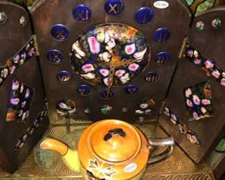 Items Located In The Dining Room