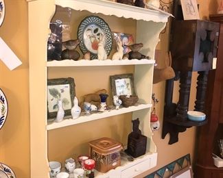 Items Located In The Dining Room