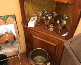 Items Located In The Dining Room