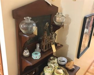 Items Located In The Central Hallway