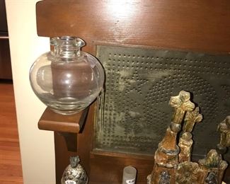 Items Located In The Central Hallway