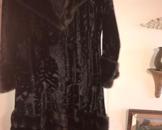 Items Located In The 1st Bedroom