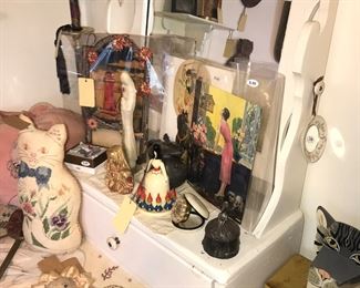 Items Located In The 1st Bedroom