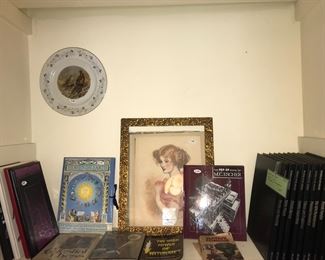 Items Located In The 1st Bedroom