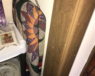 Items Located In The 1st Bedroom